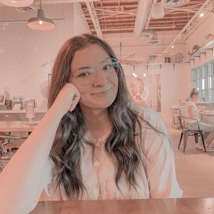 Meet your Posher, Ansley